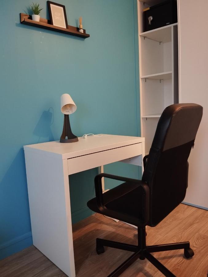 مبيت وإفطار Le Beau Refuge Parisien De Cergy - Parisian Modern Flat At سيرُجي المظهر الخارجي الصورة