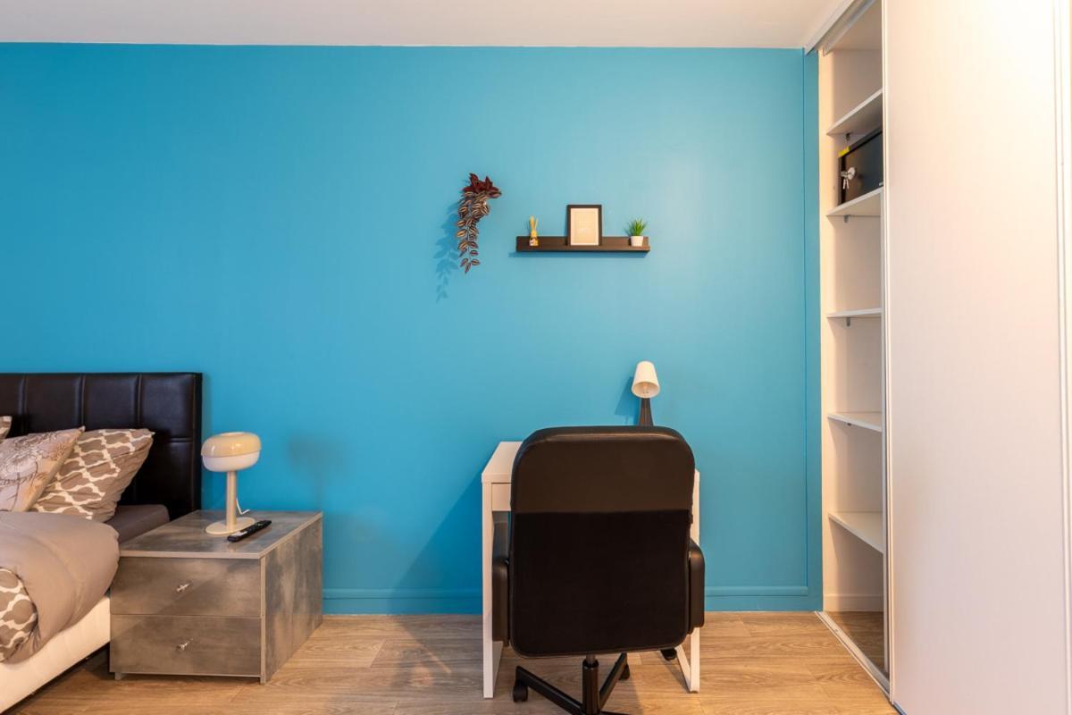 مبيت وإفطار Le Beau Refuge Parisien De Cergy - Parisian Modern Flat At سيرُجي المظهر الخارجي الصورة